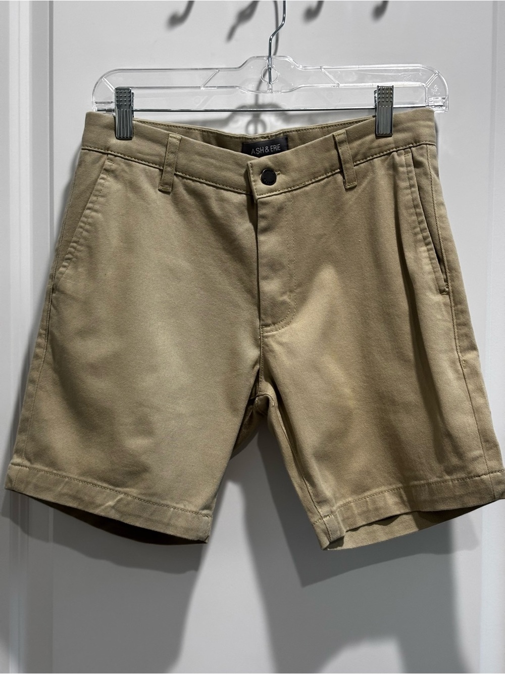 ASH & ERIE Men's Tan Flat Front 28 Shorts